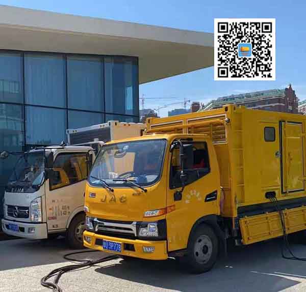 永胜出租发电车